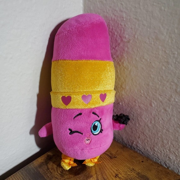 Lot of 2 SHOPKINS Lippy Lips & 1 Justice Rainbow Emoji Plush - Picture 7 of 12